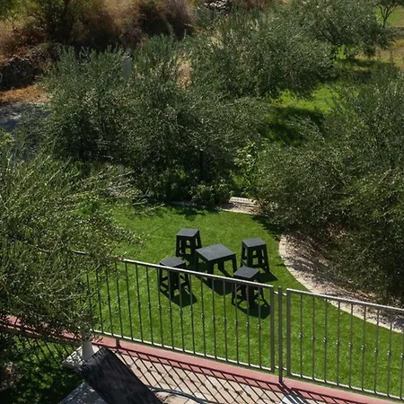 Meadow With Swimming Pool Βίλα *