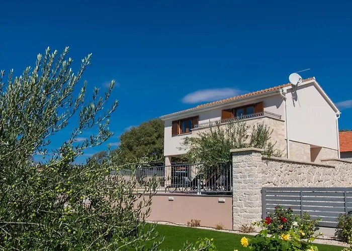 Meadow With Swimming Pool * Budak